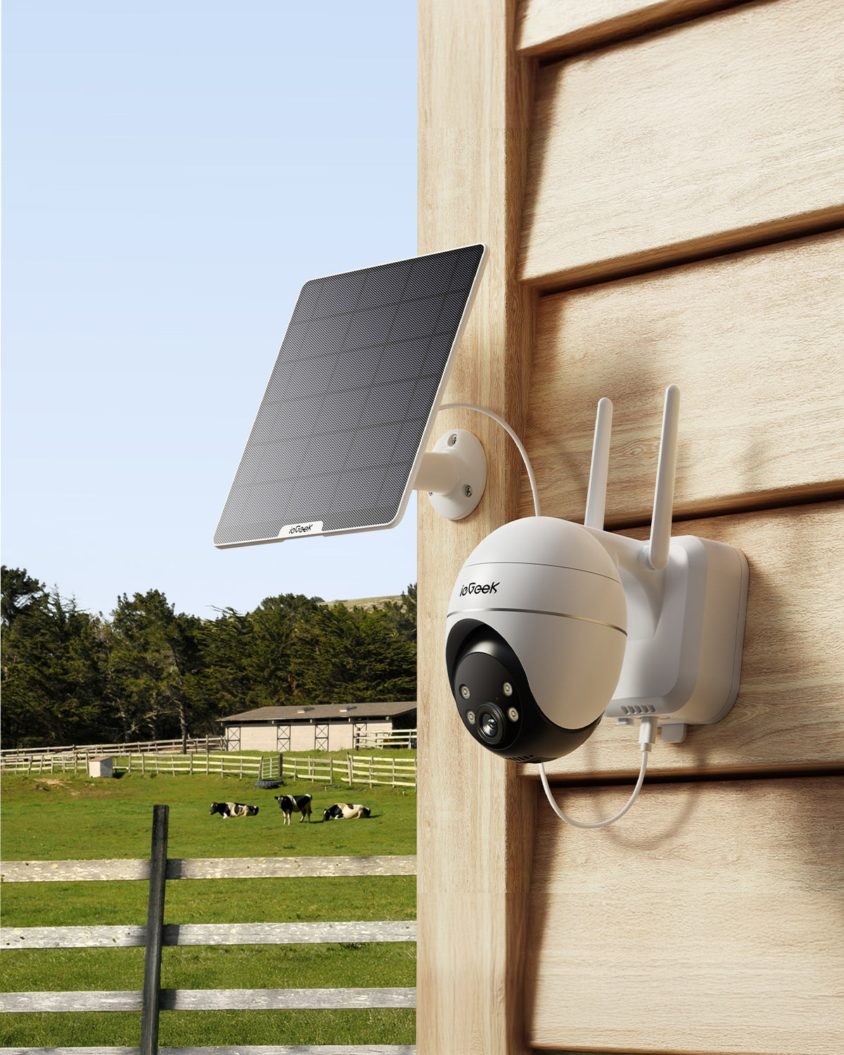 3MP Wireless 24/7 Recording Camera with Auto-Tracking